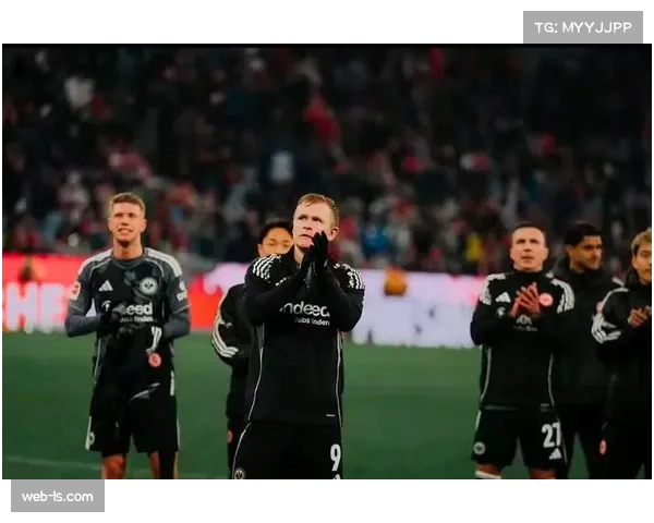 圣保利0-0闷平法兰克福，双方互无建树